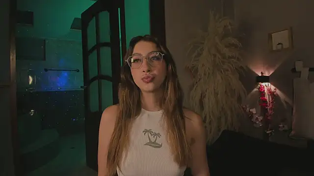 lua ferch   online show from 01-09-25, 12:09