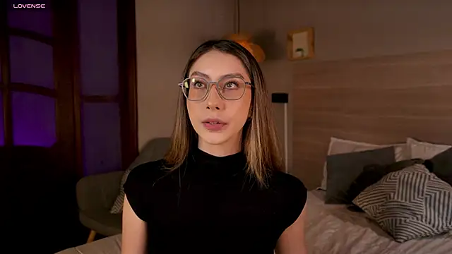 lua ferch   online show from 10-25-25, 12:56