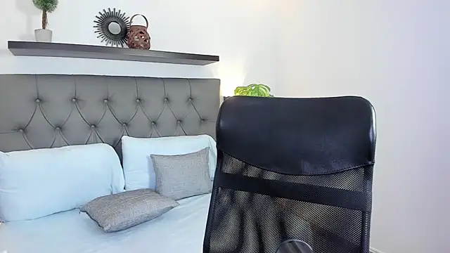 Snapshot of nataly_rodri chatting on 10-04-25, 01:36 nataly rodri online show from 10-04-25, 01:36