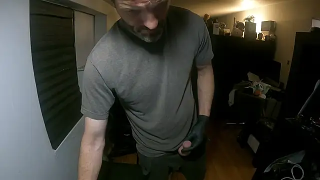 Snapshot of leanjamesdean chatting on 01-05-25, 02:06 leanjamesdean online show from 01-05-25, 02:06