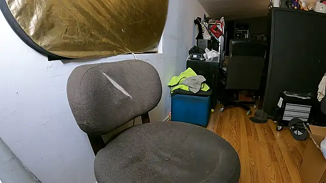 Snapshot of leanjamesdean chatting on 01-20-25, 02:22 leanjamesdean online show from 01-20-25, 02:22