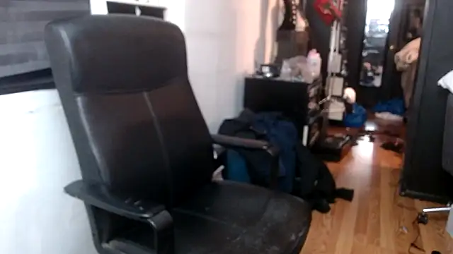 Snapshot of leanjamesdean chatting on 03-08-25, 02:34 leanjamesdean online show from 03-08-25, 02:34