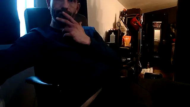 Snapshot of leanjamesdean chatting on 03-15-25, 02:34 leanjamesdean online show from 03-15-25, 02:34