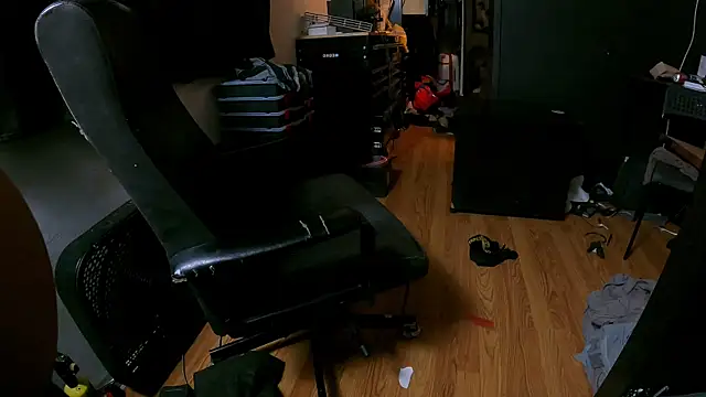 Snapshot of leanjamesdean chatting on 10-01-25, 09:15 leanjamesdean online show from 10-01-25, 09:15