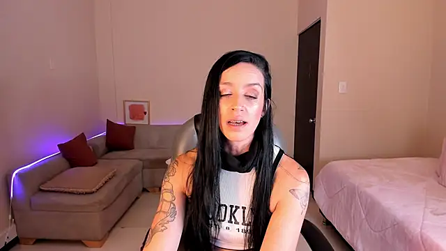 Kristen Garner online show from 05-05-26, 08:17
