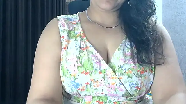 Maria 55 online show from 02-13-26, 06:31