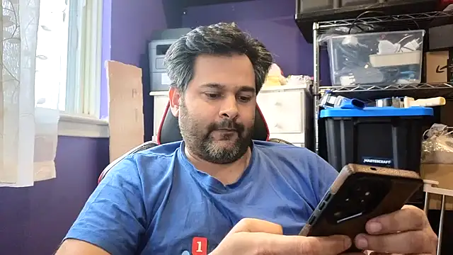 Snapshot of Sakhtlaundaz chatting on 04-16-26, 09:39 Sakhtlaundaz online show from 04-16-26, 09:39