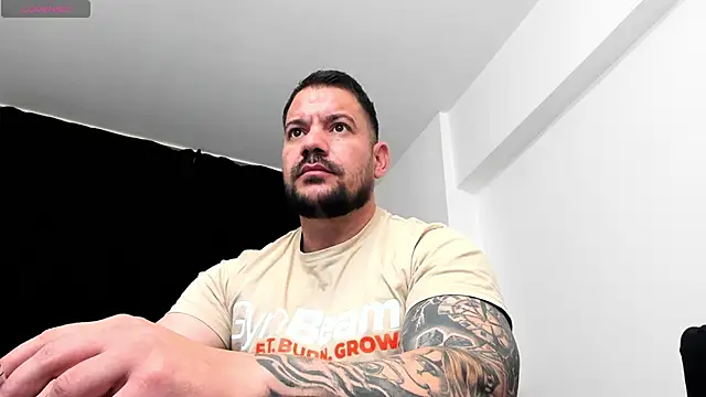 musclemonster31 online show from 11-03-25, 03:41