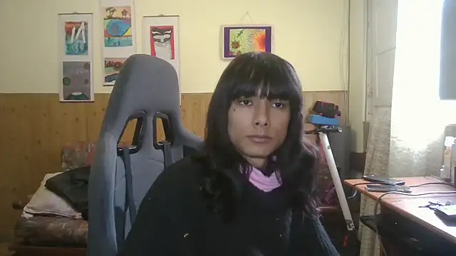 calliemaggotbone online show from 11-22-25, 01:21