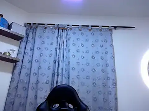 Snapshot of pedropicapi chatting on 03-21-25, 03:33 pedropicapi online show from 03-21-25, 03:33