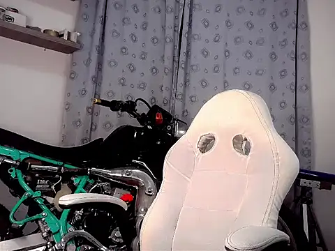 Snapshot of pedropicapi chatting on 10-09-25, 03:04 pedropicapi online show from 10-09-25, 03:04