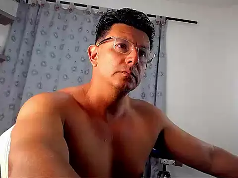 Snapshot of pedropicapi chatting on 10-21-25, 03:18 pedropicapi online show from 10-21-25, 03:18