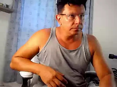 Snapshot of pedropicapi chatting on 10-28-25, 03:25 pedropicapi online show from 10-28-25, 03:25