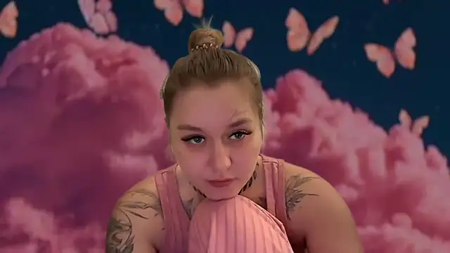 Snapshot of Isabel-Bailey chatting on 12-05-24, 10:34 Isabel-Bailey online show from 12-05-24, 10:34