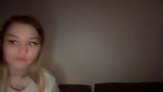 Snapshot of Isabel-Bailey chatting on 12-27-24, 11:10 Isabel-Bailey online show from 12-27-24, 11:10