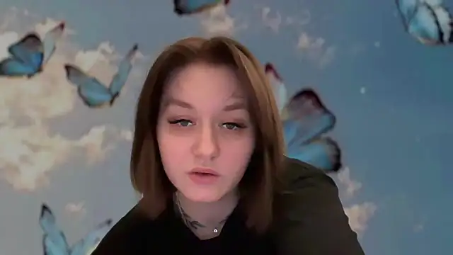 Snapshot of Isabel-Bailey chatting on 02-06-25, 10:00 Isabel-Bailey online show from 02-06-25, 10:00