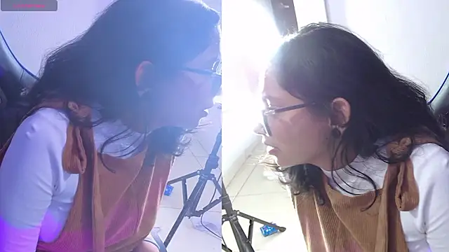 Cuteprincess21 online show from 02-26-26, 01:26