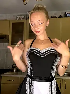 Snapshot of Kristina03 chatting on 09-16-25, 08:21 Kristina03 online show from 09-16-25, 08:21