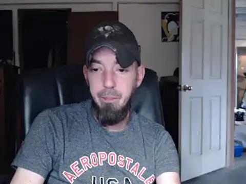 pensguy30 online show from 12-01-24, 07:36