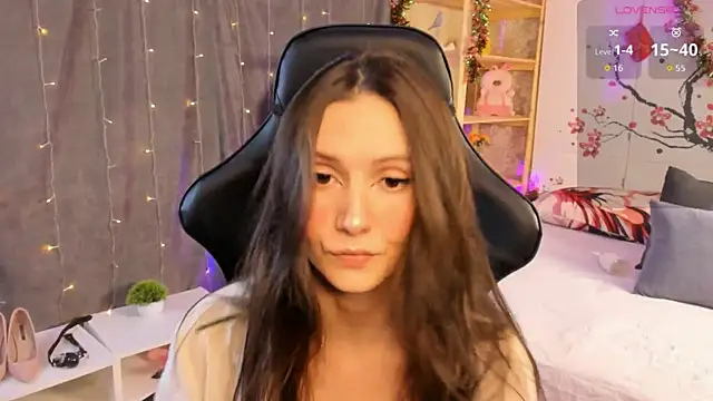 Snapshot of Michel_Momsen chatting on 02-19-26, 12:45 Michel Momsen online show from 02-19-26, 12:45