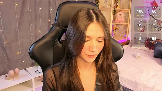 Snapshot of Michel_Momsen chatting on 02-21-26, 12:17 Michel Momsen online show from 02-21-26, 12:17