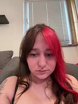 Snapshot of Tamy-Love chatting on 03-24-26, 03:39 Tamy-Love online show from 03-24-26, 03:39