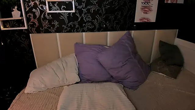 Snapshot of SofiaLovelyC chatting on 04-24-26, 11:45 SofiaLovelyC online show from 04-24-26, 11:45