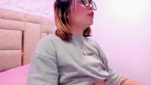 PauletteJ online show from 01-10-25, 02:55