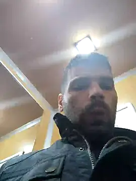 Snapshot of J0nyhson chatting on 09-27-25, 04:45 J0nyhson online show from 09-27-25, 04:45