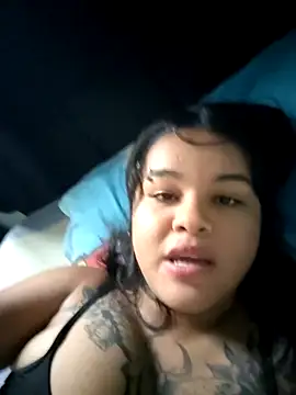 Snapshot of Bellota_22_Fuckme chatting on 09-18-25, 01:24 Bellota 22 Fuckme online show from 09-18-25, 01:24