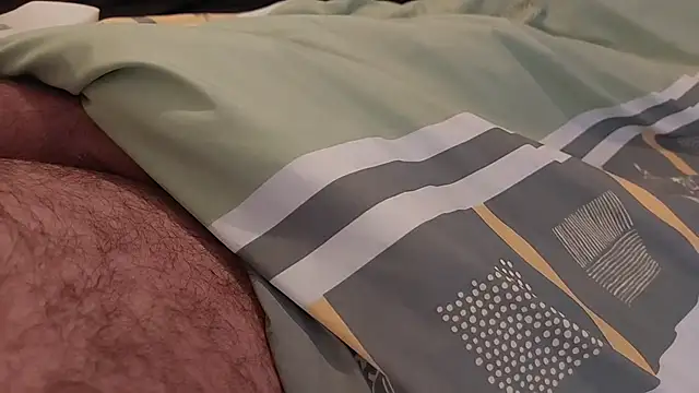 Snapshot of Ettarak chatting on 09-15-25, 08:53 Ettarak online show from 09-15-25, 08:53