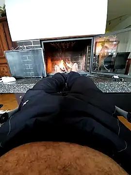 Snapshot of Ettarak chatting on 10-12-25, 03:55 Ettarak online show from 10-12-25, 03:55