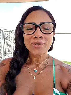 Snapshot of Allana_Squirt chatting on 07-01-26, 08:49 Allana Squirt online show from 07-01-26, 08:49