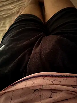 Snapshot of Horny_boy321 chatting on 09-28-25, 09:14 Horny boy321 online show from 09-28-25, 09:14