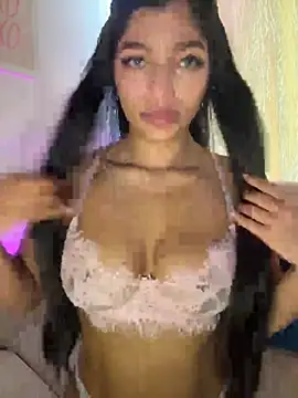 Snapshot of AgathaGeorgiou chatting on 05-15-26, 05:20 AgathaGeorgiou online show from 05-15-26, 05:20