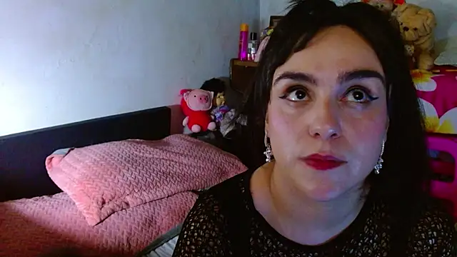 collette beaufoy  online show from 05-06-26, 04:52
