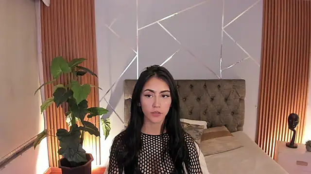 Snapshot of Coralinnee_ chatting on 04-25-26, 03:09 Coralinnee online show from 04-25-26, 03:09