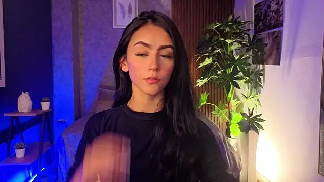 Snapshot of Coralinnee_ chatting on 05-08-26, 03:01 Coralinnee online show from 05-08-26, 03:01