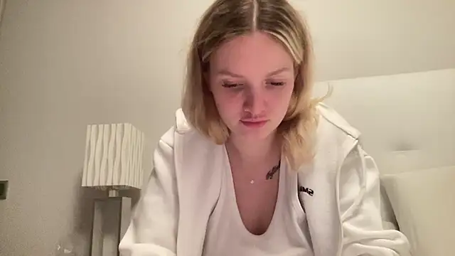 mariemelissah online show from 12-15-24, 04:59