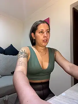 marthina thompsson online show from 03-03-25, 02:47