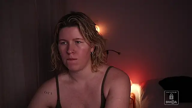 moonamii online show from 02-05-26, 05:39