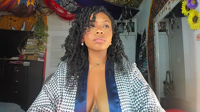 Snapshot of ElizaGrey_ chatting on 01-27-25, 04:30 ElizaGrey online show from 01-27-25, 04:30