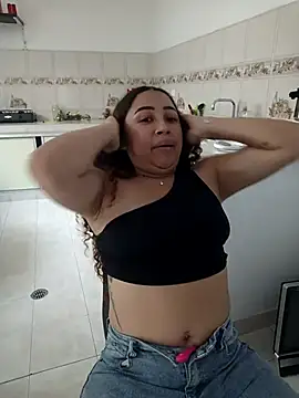 Snapshot of AfroditaBiker_ chatting on 10-08-25, 06:49 AfroditaBiker online show from 10-08-25, 06:49