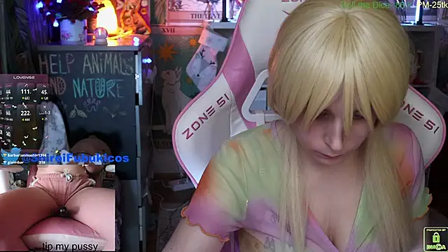 ShiroiFubuki online show from 12-22-24, 07:42