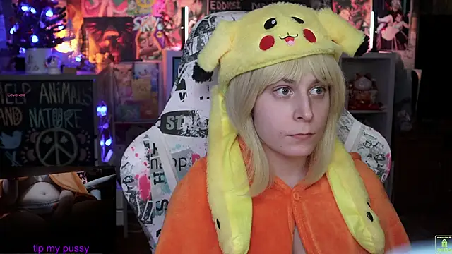 ShiroiFubuki online show from 02-01-25, 05:26