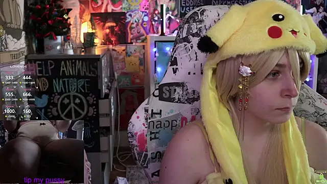 ShiroiFubuki online show from 03-05-25, 10:22