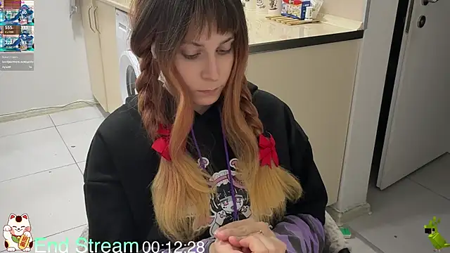 ShiroiFubuki online show from 04-15-26, 07:58