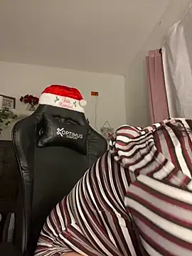 Lia flowers online show from 12-29-24, 02:27