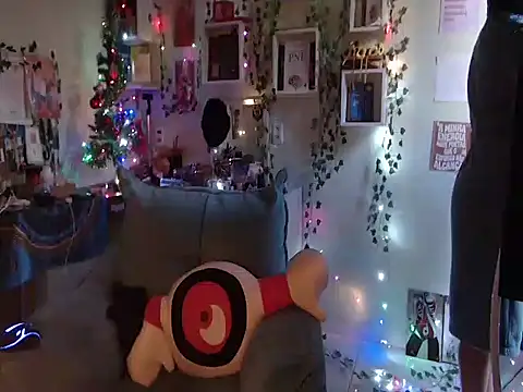 BeellyDance online show from 12-13-25, 08:04