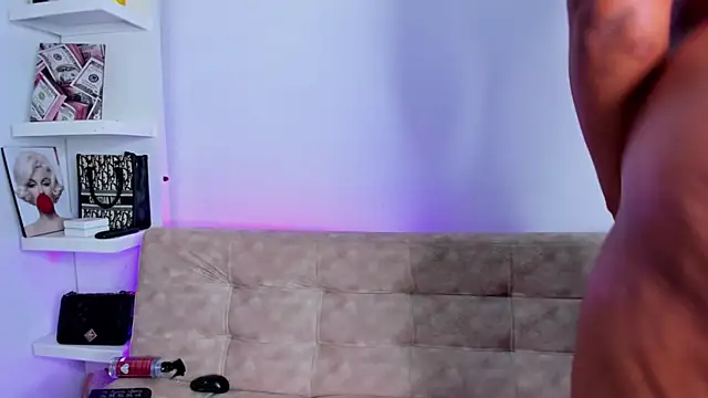 SofiaSweet  online show from 03-07-25, 11:27